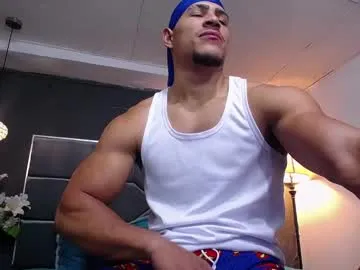 adam_fit19cm Image 11