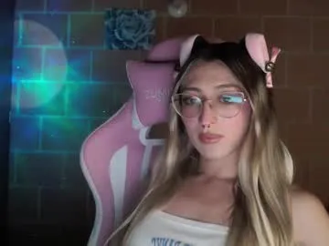 andrea_camila Image 17