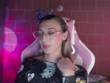 andrea_camila Image 9