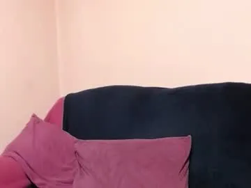 bigpussylipskiss Image 5