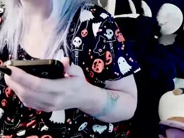 doomednympho Image 7