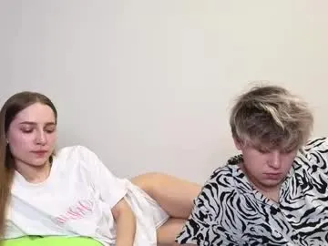 emily_and_ilumi Image 17