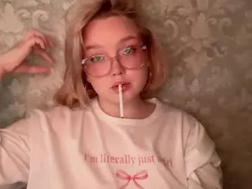 eva_kittenn Image 18