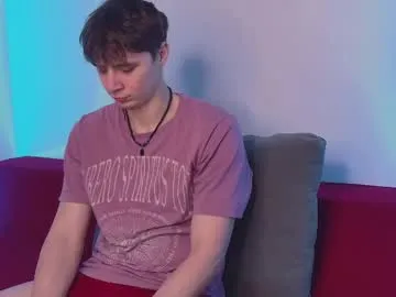 hugebangins_ Image 2