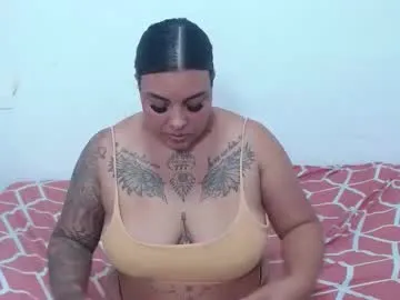 isabella_hots Image 4