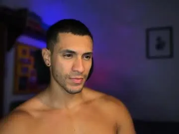 larry_jones Image 12