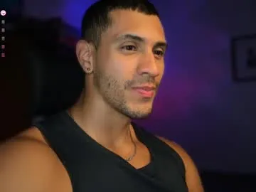 larry_jones Image 13