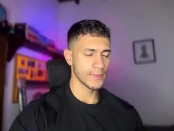 larry_jones Image 17