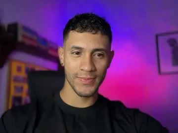 larry_jones Image 19