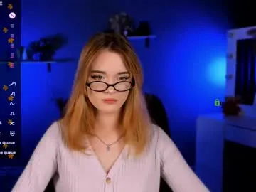 liana_kisses Image 11