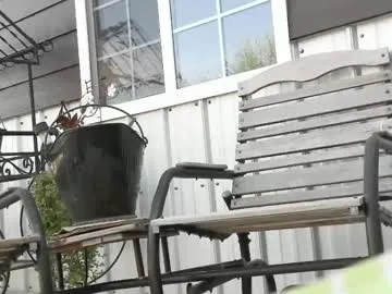 lovingcouple1969's Thumb Image