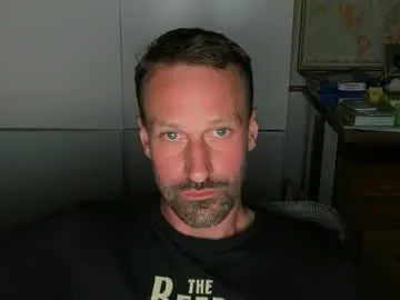 maenu_69's Thumb Image