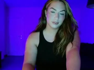 megancox_official Image 13