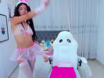 mia_clay1's Thumb Image