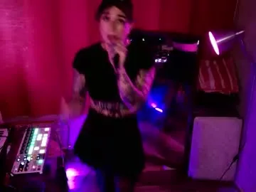 miss_raven_ts Image 11