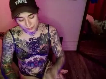 miss_raven_ts Image 3