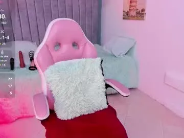 naugthy_brunette_ Image 18