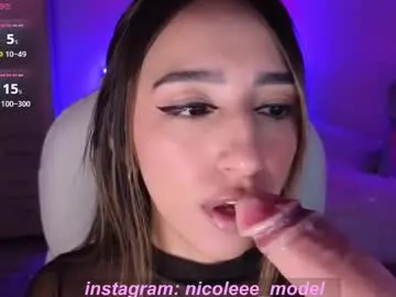 nicole_edwards Image 7