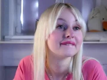 peek_in_my_window Image 4