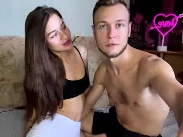 petal_couple Image 10