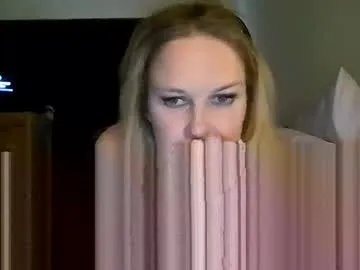 queenb6969694u Image 2