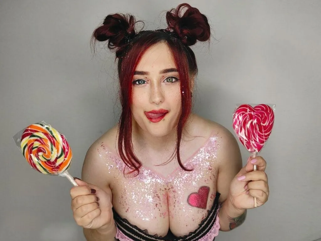 EstherTrix's Thumb Image