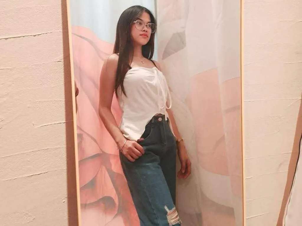 KallyContez's Thumb Image