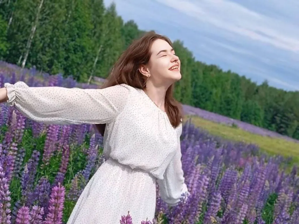 LoisCleverley's Thumb Image