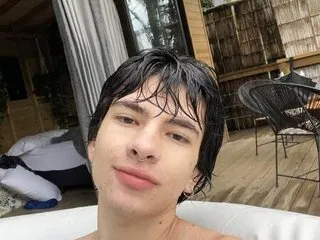 angelo_duarte's Thumb Image