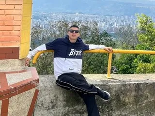 COUPLESEXY_HOT's Thumb Image