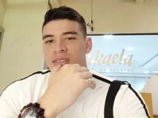 DEIBYY's Thumb Image