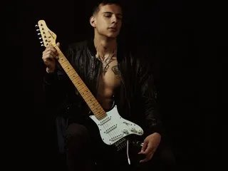 Dustin_Sonne's Thumb Image