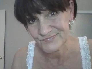 JizzelleJones's Thumb Image