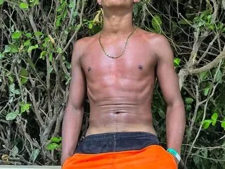 Leo_Hot_049's Thumb Image