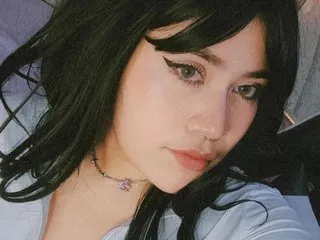 mia_yeager's Thumb Image