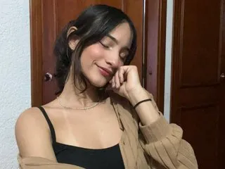 SaraRussellx's Thumb Image