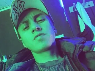 STIVE_2533's Thumb Image